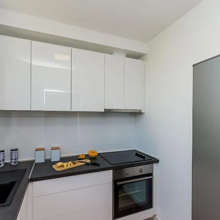 Luni アパート ドゥブロブニク